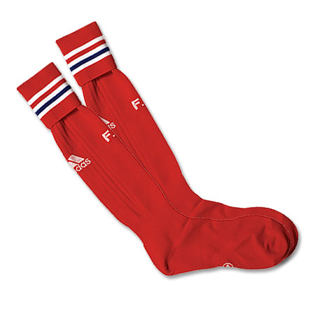 08 09 France home socks