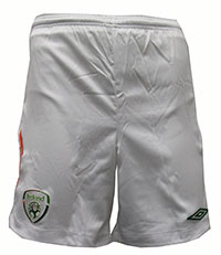 08-09 Ireland home shorts