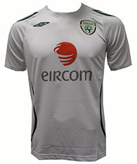08-09 Ireland Training shirt (white)