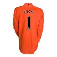 08-09 Chelsea GK home (Cech 1)