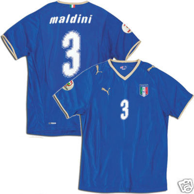 08-09 Italy home (Maldini 3)