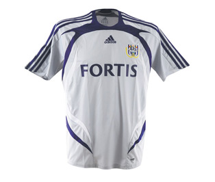 08-09 Anderlecht home