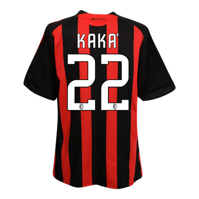 08 09 AC Milan home Kaka 22