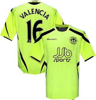 08-09 Wigan Athletic away (Valencia 16)