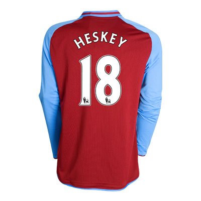 08-09 Aston Villa L/S home (Heskey 18)