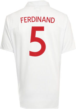 09-10 England home (Ferdinand 5)