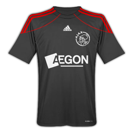 09 10 Ajax away