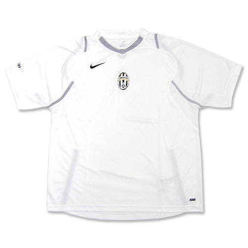 06-07 Juventus Dri-Fit training (white)