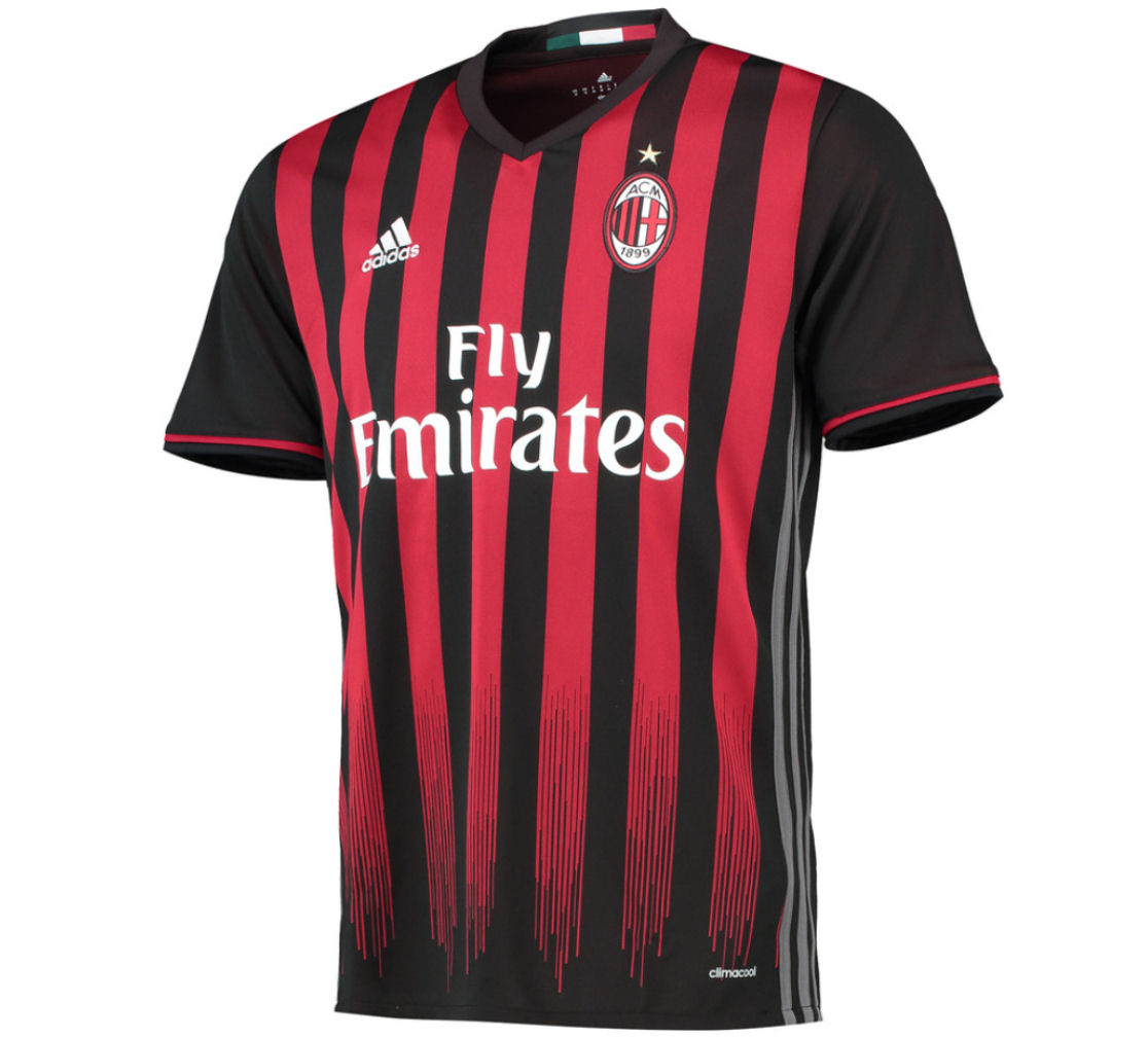 Ac milan strips Trump pee on my face