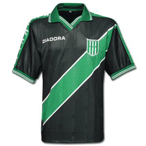 Banfield away 2002