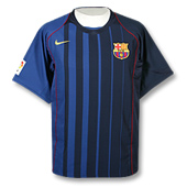 http://www.uksoccershop.com/images/barcelona_away_05.jpg