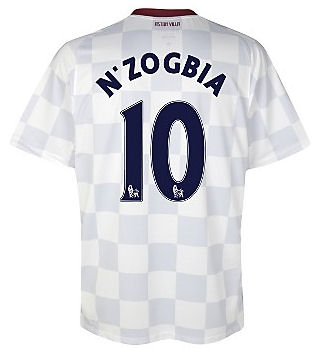 2011-12 Aston Villa Nike Home Shirt (N'Zogbia 10)