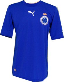 06-07 Cruzeiro home