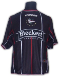 06 07 Estudiantes de la Plata away