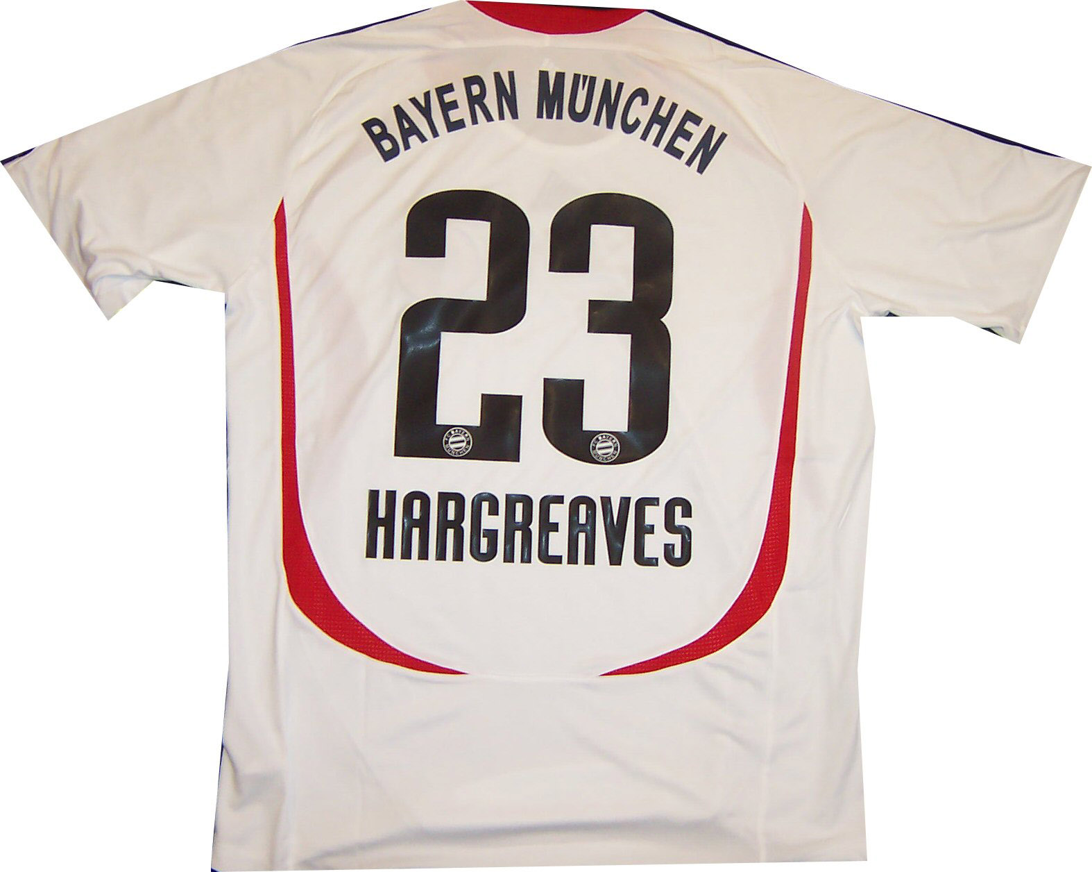06 07 Bayern Munich away Hargreaves 23