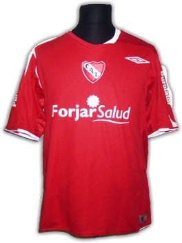 Independiente home 06/07
