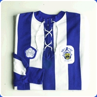 HUDDERSFIELD TOWN 1920S 3X CHAMPS Retro FootballShirts