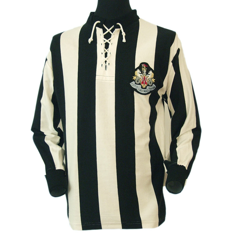 NEWCASTLE UTD 1924 FA CF Retro Football Shirts