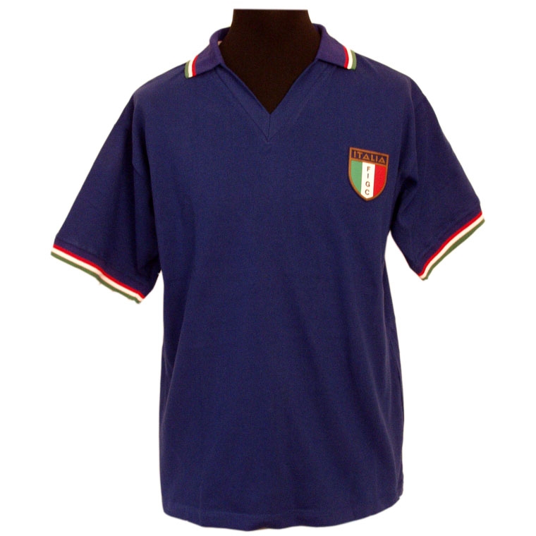 ITALY 1982 HOME Retro Football Shirts