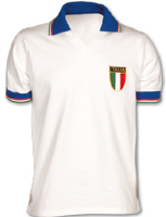 Italy 1982 away