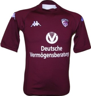 Kaiserslautern home 03/04