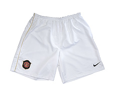06-07 Man Utd home shorts - KIds