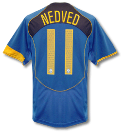 Juventus 3rd (Nedved 11) 04-05