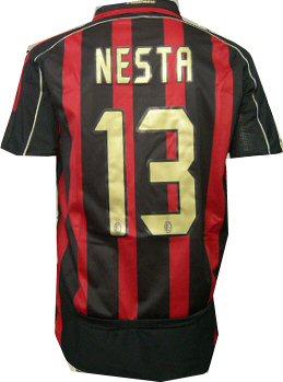 06 07 AC Milan home Nesta 13