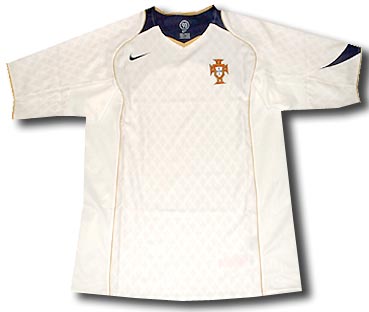Portugal away 04/05