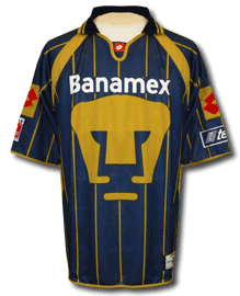 Pumas away 2004