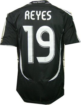 06-07 Real Madrid away (Reyes 19)