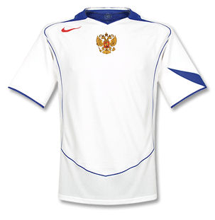 2004-05 Russia Nike Home Football Shirt