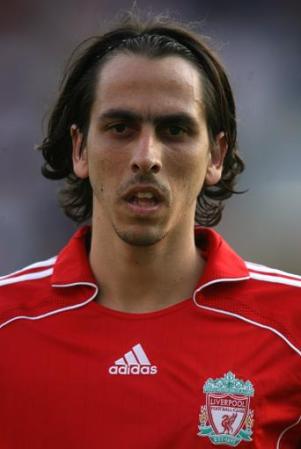 player_62_yossi_benayoun.jpg