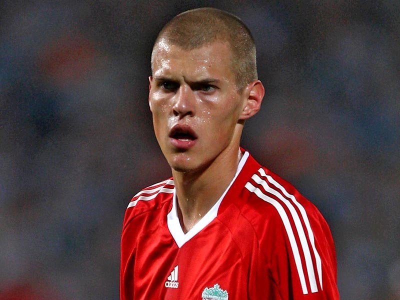 player_64_Martin-Skrtel.jpg