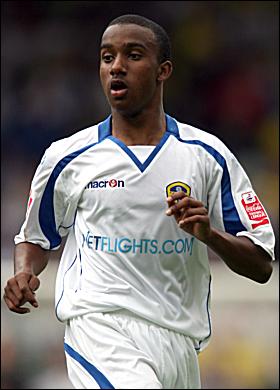player_83_fabian_delph.jpg