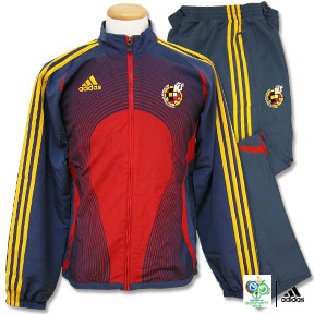 Spain Presentation Suit 06/07