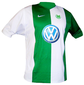 http://www.uksoccershop.com/images/wolfsburg_home_0607.jpg