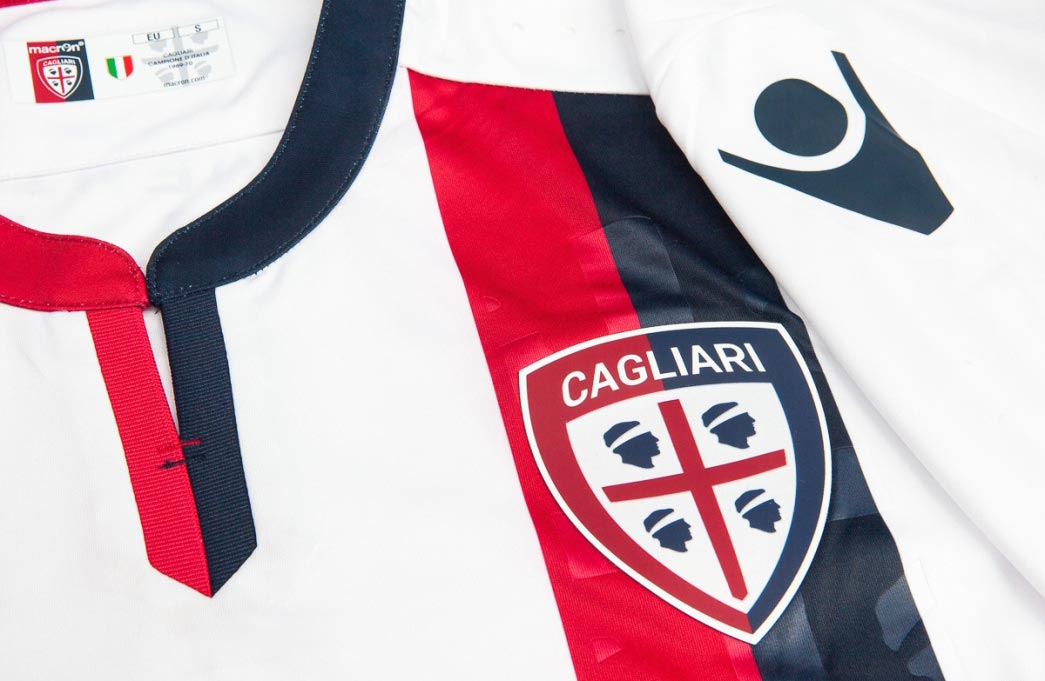 cagliari-calcio-16-17-away-kit-badge