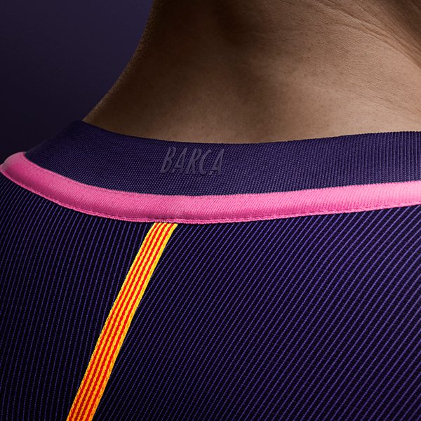 fc-barcelona-16-17-away-kit-back-collar