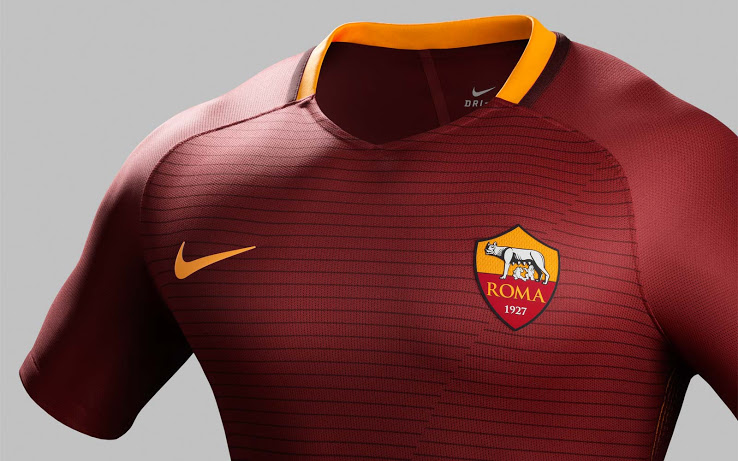 AS ROMA 2016-17 Home Kit Right Chest