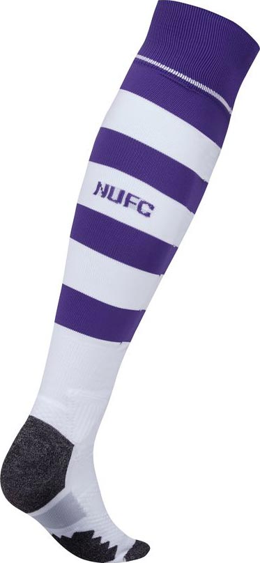 newcastle-united-16-17-third-kit-socks-back