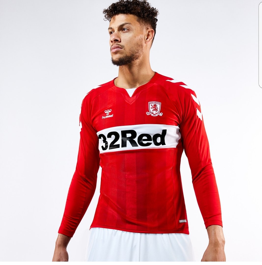 Middlesbrough FC Football Shirt Home Top Soccer Jersey 2019 Boro Hummel Size XXL 