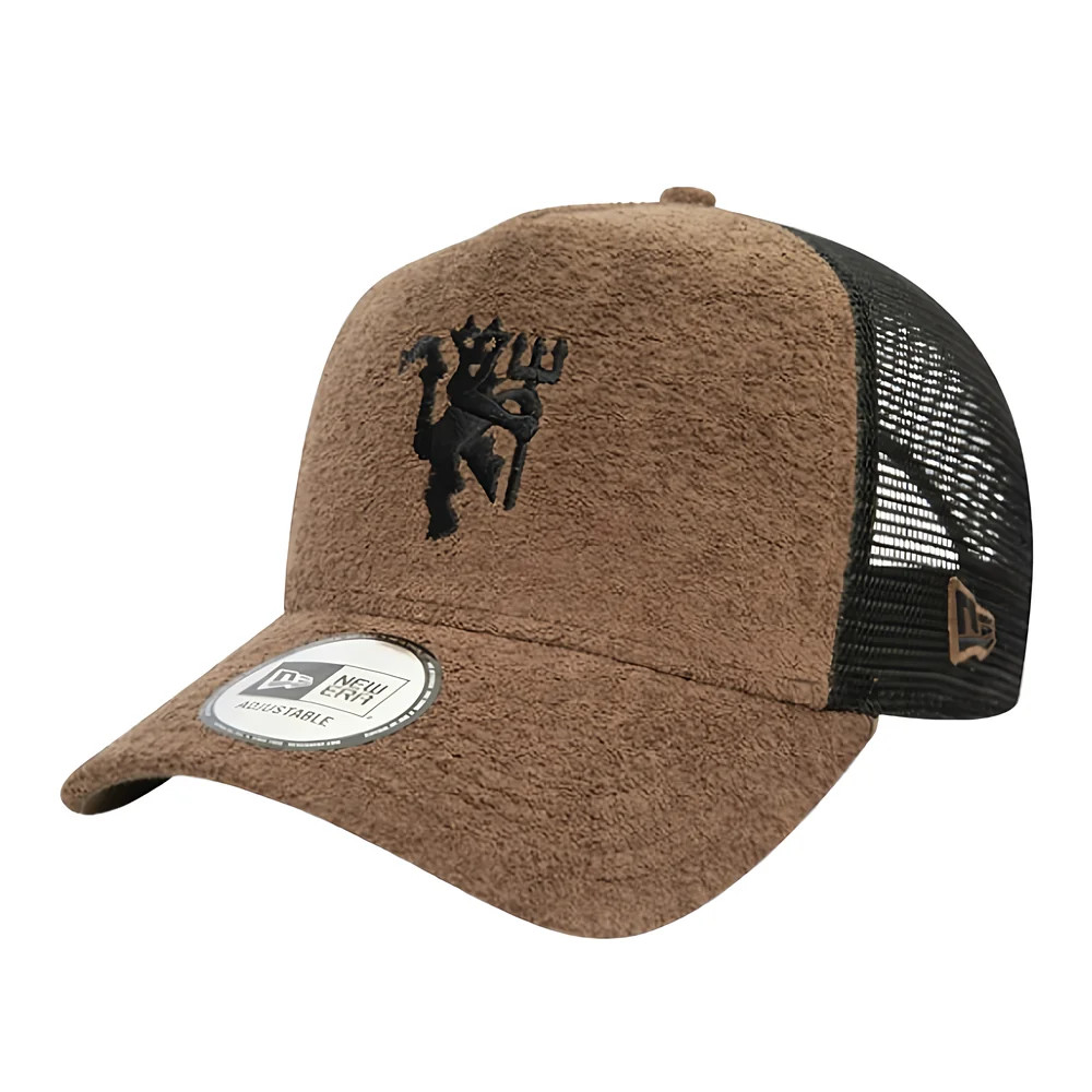 Manchester United 9FORTY E-Frame Terry Trucker Cap (Brown 