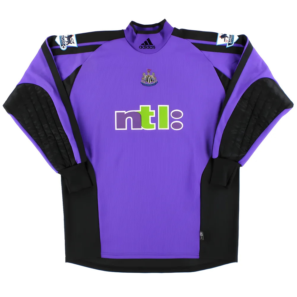 '01-'02 Newcastle United Goalkeeper Shirt (M) (Excellent) Polyester Made By: Adidas Men's Purple Medium